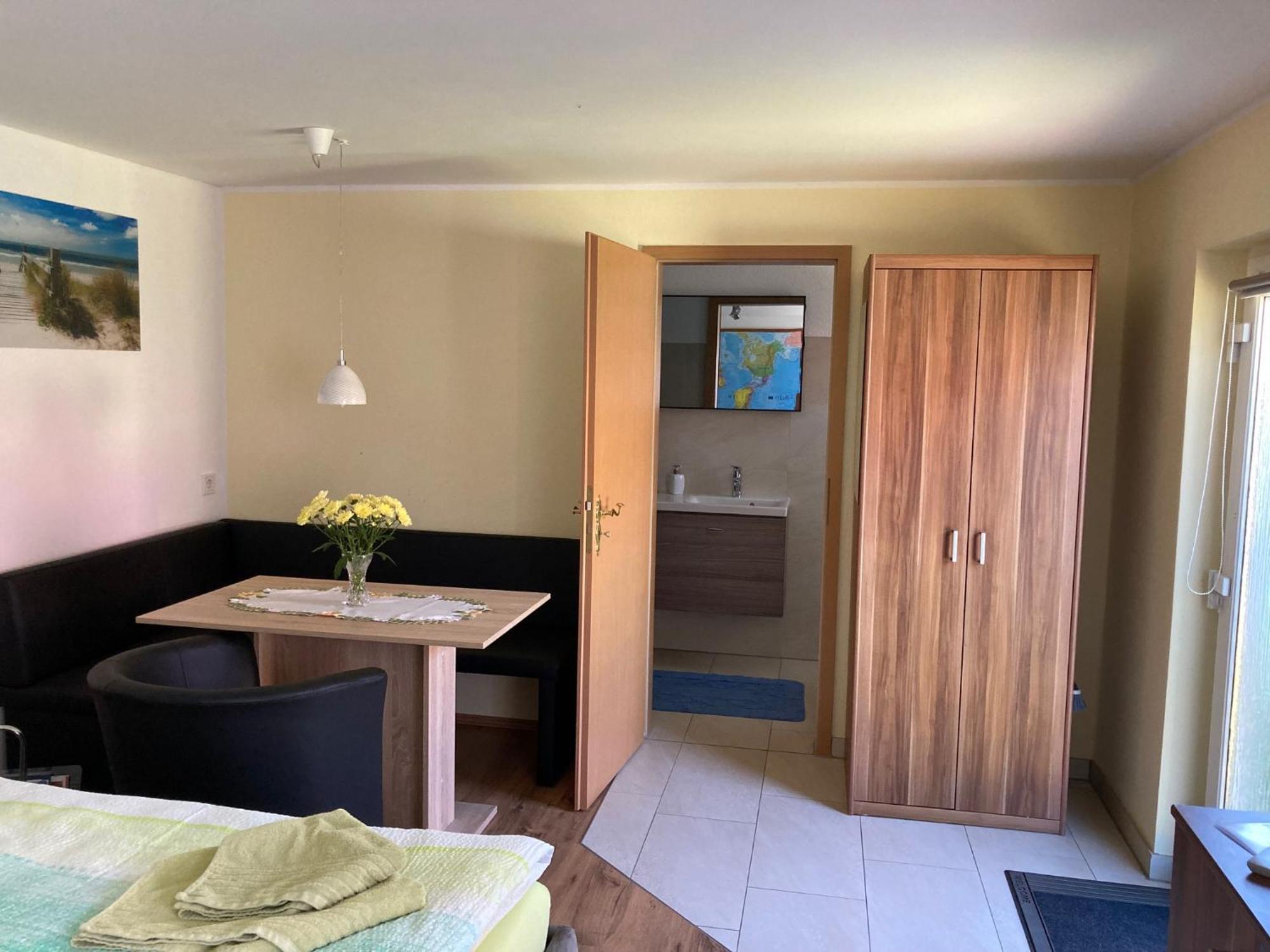 Ferienzimmer Olaf Waren  Ngoại thất bức ảnh